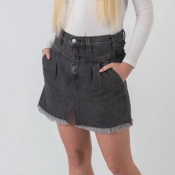 We The Free NWT Sanded Black Distressed Unique Pleated Skirt - Size 26 - Picture 2 of 15